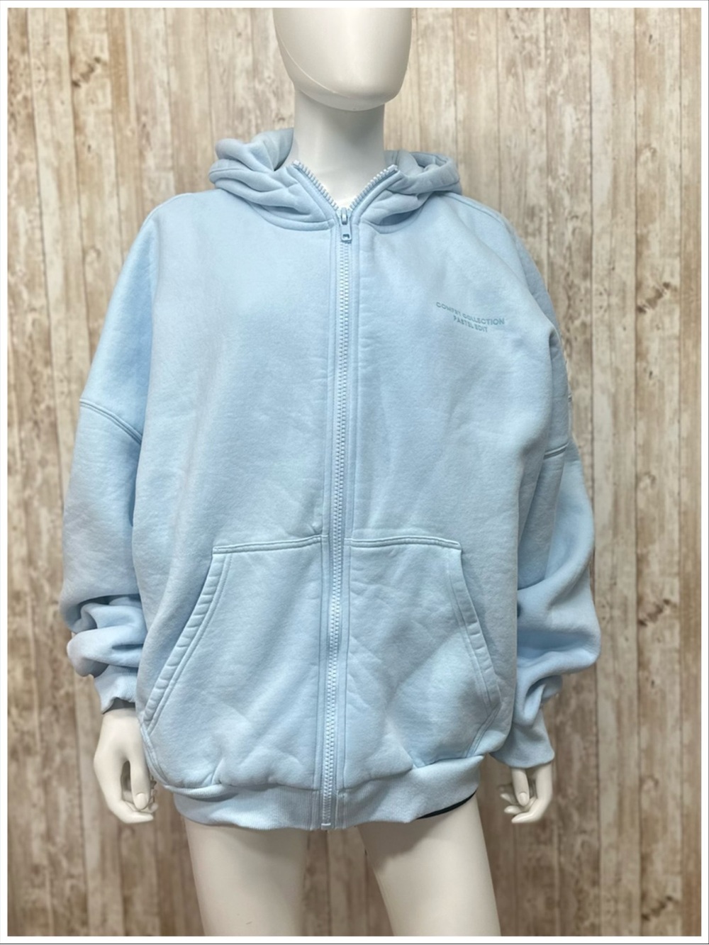 Comfrt Pastel Edit Baby Blue Mega Oversized Zip Hoodie ~ Size L ~ Item #6148